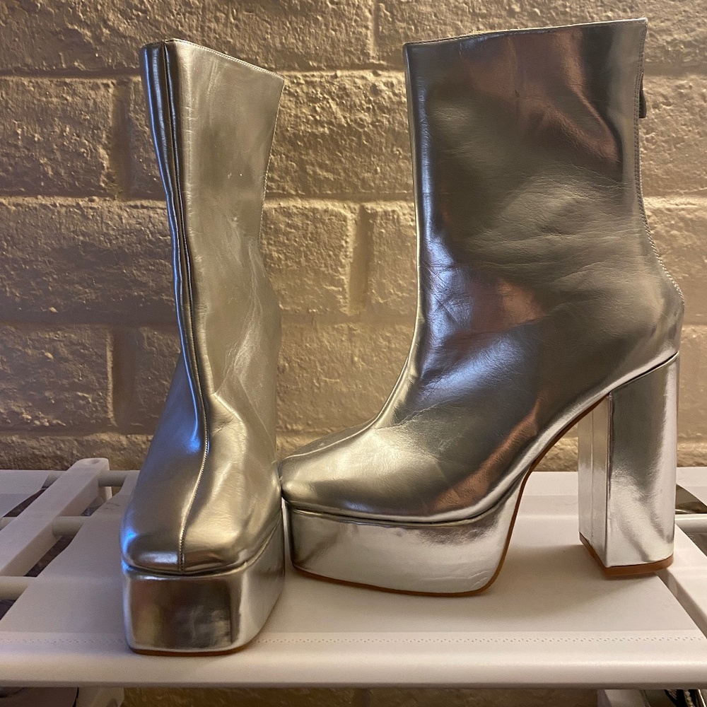 LEMON DROP BY PRIVILEGED Metallic ankle boot